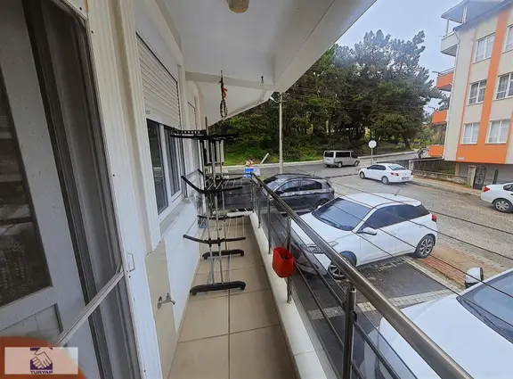 Milli Egemenlik Mah.de 2+1 Yüksek Giriş 85 M2 6 Yaşında Daire 2