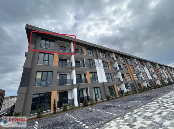 Re/max Şehir'den Akyol Premium Lounge'da Satılık Daire 1