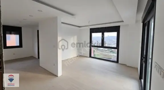 Şile Çavuş Mahallesinde Özel Dekor Şansı Satılık 5+2 Villa 2