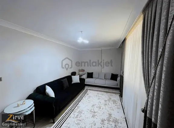 Zirve'den Çariı Merkez'de 2+1 Giriş Kombi&petekli Geniş Daire/ 2