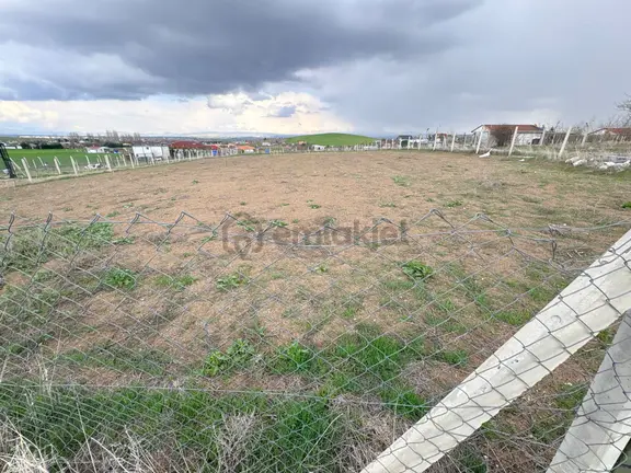 İmaremlak2'den 1528m2 Telle Çevrili Kök Tapu Hobi Bahçesi 1