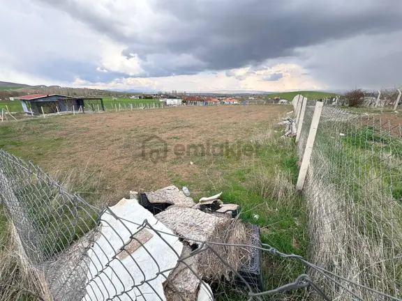 İmaremlak2'den 1528m2 Telle Çevrili Kök Tapu Hobi Bahçesi 2