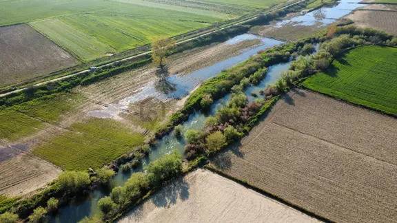 Çanakkale Merkez Kalafat Köyünde Satılık 5.000 M2 Arazi 1