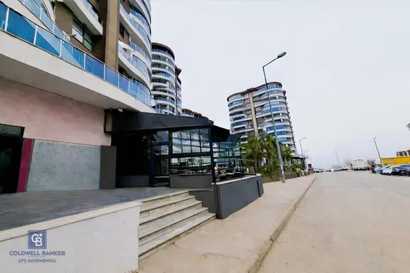 Alaşehir Prestij Avm'de Satılık Depolu Dükkan 2