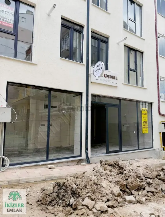 Bilecik Söğüt Merkezde Cadde Üzeri Dükkan 1