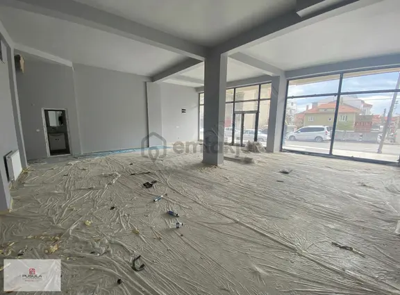 Toygar Mah. Muhteşem Konumlu Satılık 255 M2 Dükkan 2