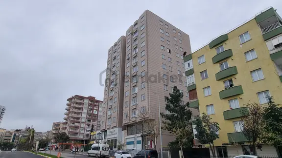Akev Gayrimenkul'den Karaköprü Karşıyaka'da Sıfır 3+1 Daire 1