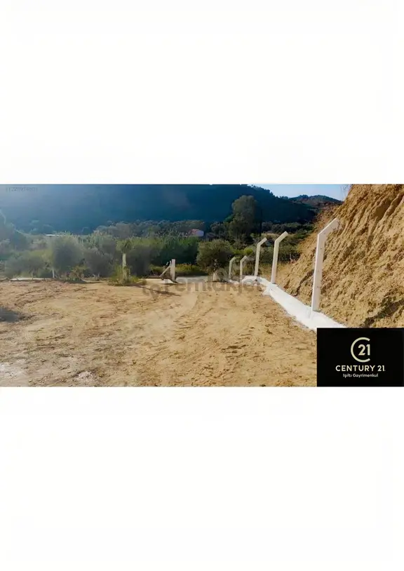 Century21 Işıltı'dan Mükkemmel Konumda Satılık Arsa 1