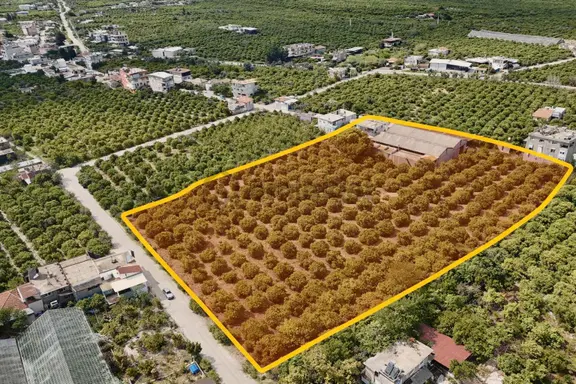 Finike Yeşilyurt'ta 13.200 M² Ticari + Konut İmarlı 2
