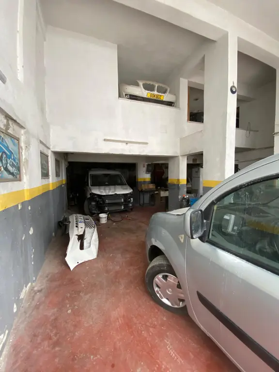Oto Tamirhanesi Olarak İşlem Gören Dükkan 2