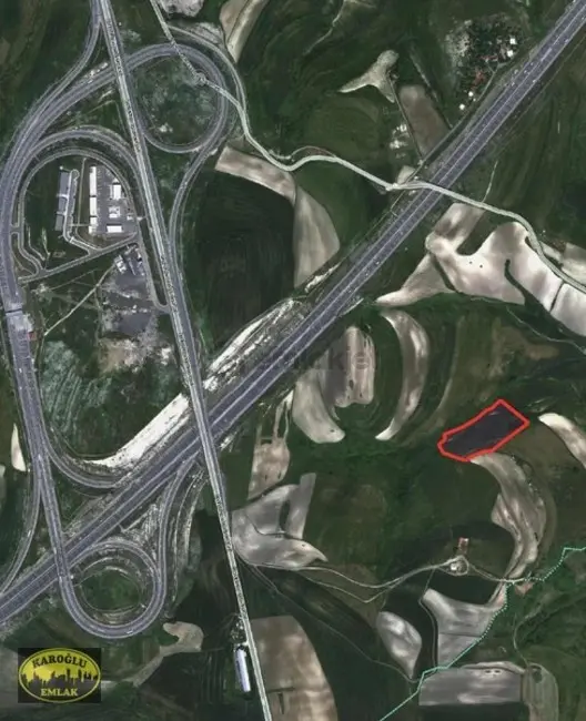 Yassıören'de İmar Planları İçersinde 400 M2 1