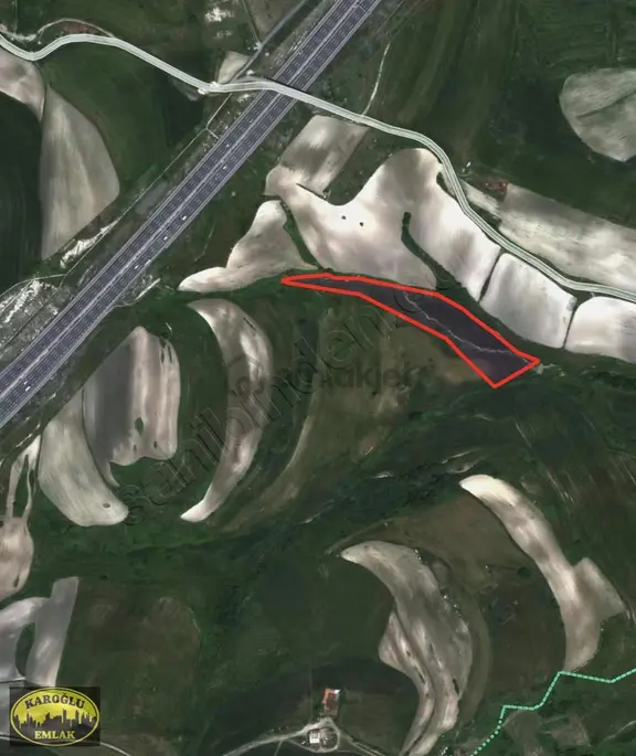 Yassıören'de İmar Planları İçersinde 190 M2 Ticari İmarda 2
