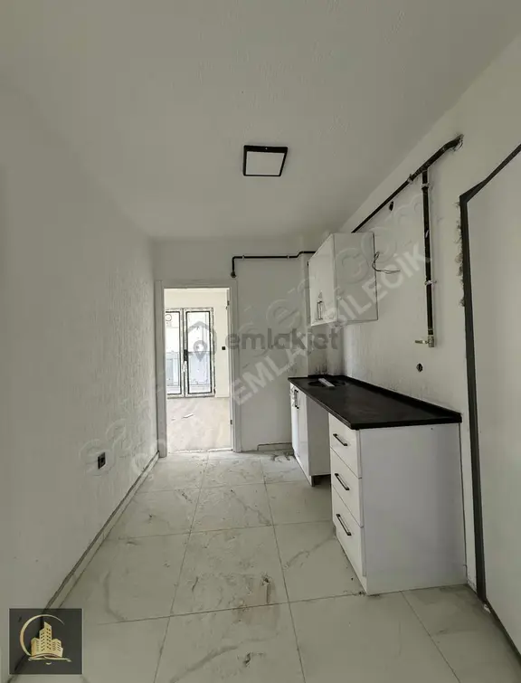 Üniversite Ve Hastaneye 5 Dk Mesafede 2+0 Sıfır Satılık Daire 2