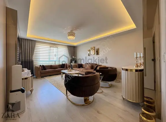 ▄zara▄ege Mah. Gözde Sitesi 3+1 145m² Full Yapılı Ara Kat Daire 2