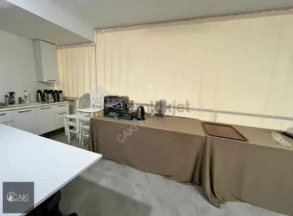 Çakı Yapı Emlaktan Çarşı Merkezde Satılık Dükkan 2
