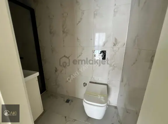 Çakı Yapı Emlaktan Cumhuriyet Mahallesinde Satılık 4+1 Daire 1