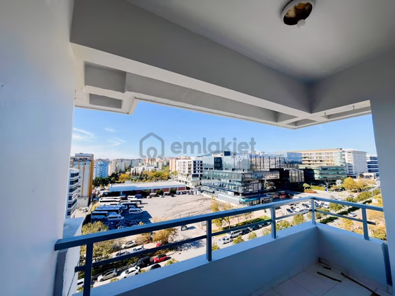 Yenişehir Merkez Çağdaş Center'da 3+1 Full Yapılı Kiralık 2