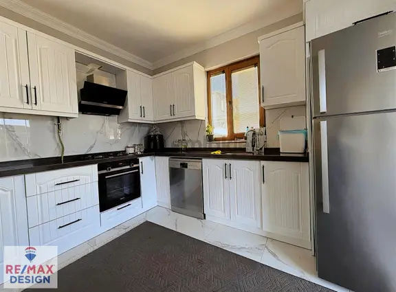 Adapazarı Erenler Yeni Mah. Satılık 3+1 Remax Desıgn 1