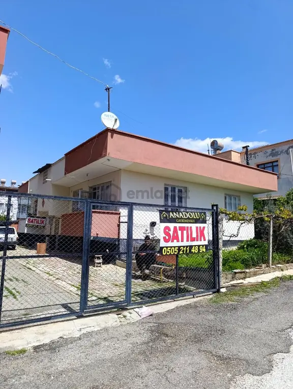 Anadolu Gayrimenkulden K. Mutfak 2+1 Ve 1+1 İki Daire 1