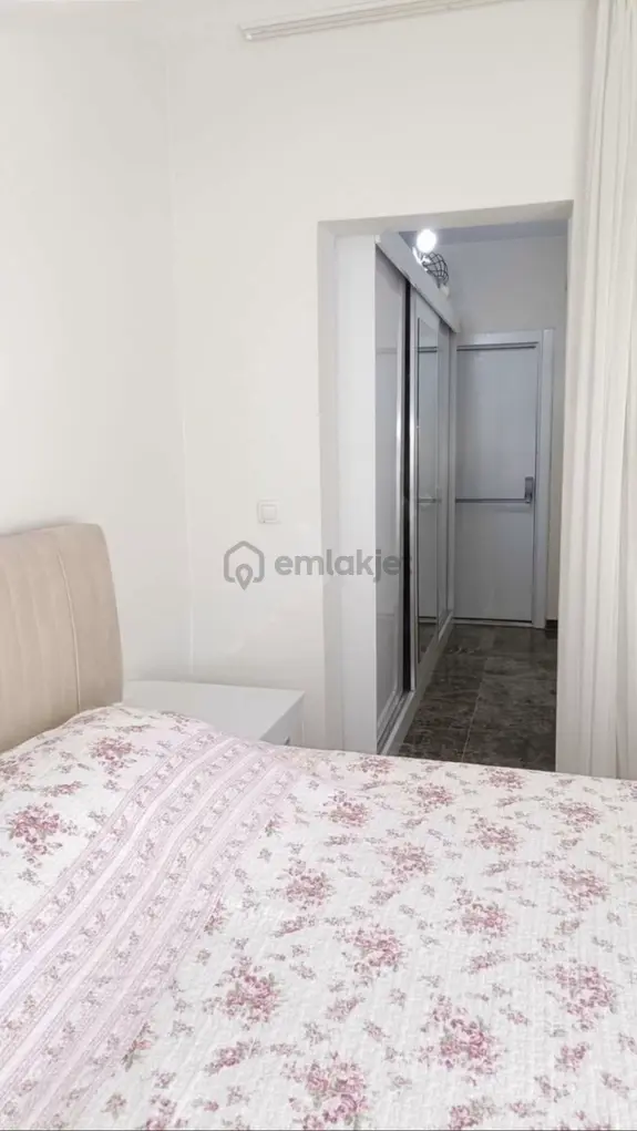 Yeşiloba’da Havuzlu Site İçerisinde Full Eşyalı Lüks Kiralık Daire 1