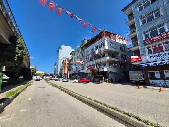 Canik Karşıyaka'da Çevre Yoluna Cephe Satılık Komple Bina(5 Kat) 2