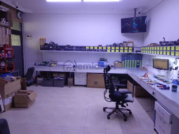 Ceyhun Atuf Kansu Caddesi Üzerinde 90 M2 1