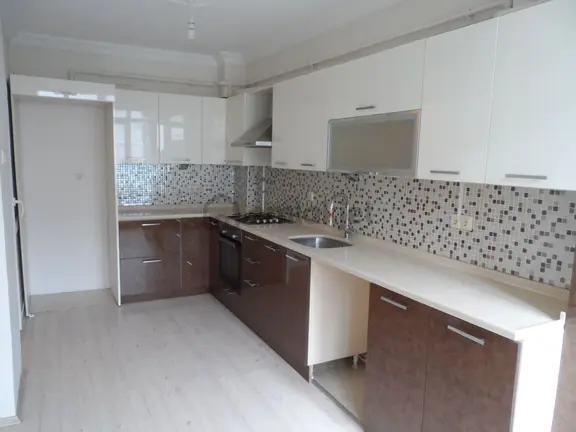 Nazilli Ege Emlak Ofisinden Kurtuluş Mh. Doğalgazlı Kiralık Daire 1