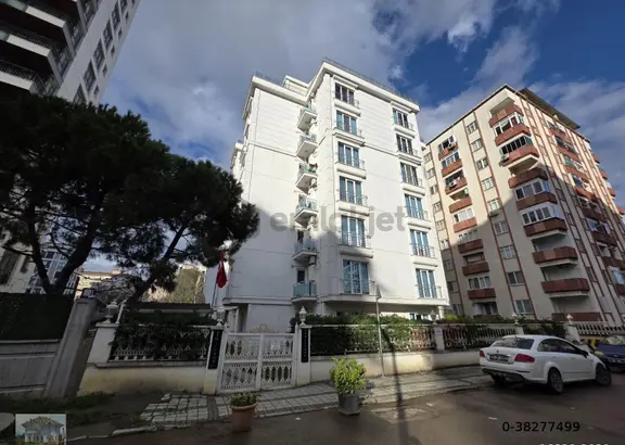 Kordonboyu Sahilde Sahil Park Sıtesınde Satilik 2+1daire. 1