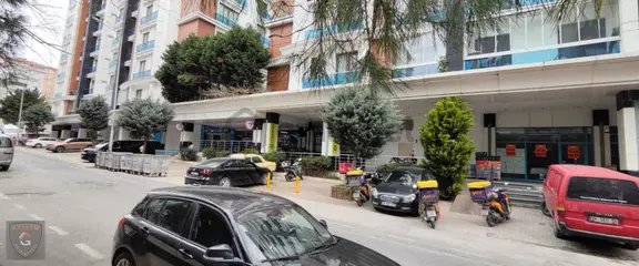 Saklıhan Konakları 'nda 200 M2 Boş Dükkan 2