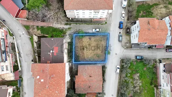 Gölcük Donanma'da Köşe Parsel - Satılık Arsa 1