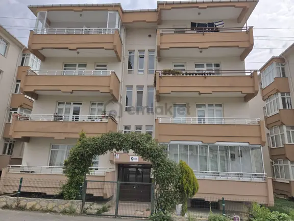 Keşan Aşağı Zaferiye Mah. Yenilenmiş 3+1 Satılık Daire 2