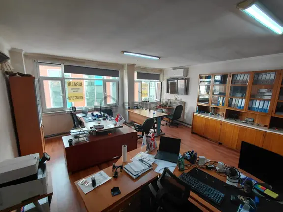Şişli Mecidiyeköy Meydana 2 Dk. 50m2 Satılık Büro/işhanı Katı 2