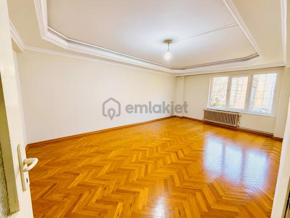 Acil Emsalsiz Bu Fiyata Yok! Su Deposu Civarı 3+1 Satılık Daire 1