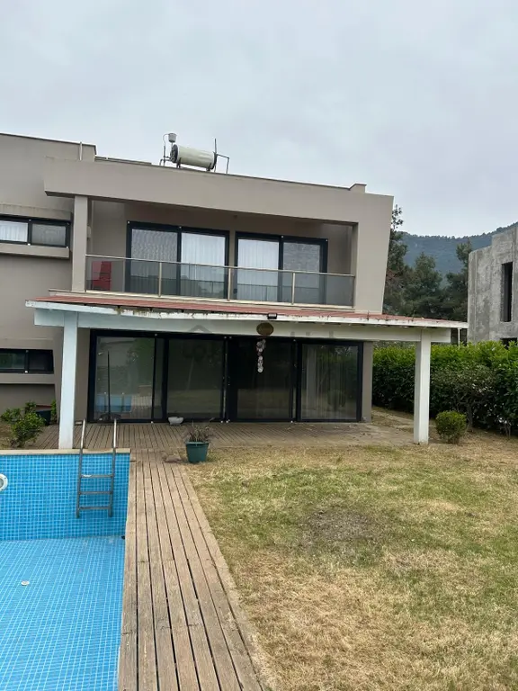 Gölköy Cennet Koyuna Çok Yakın Müstakil Havuzlu Villa Kiralık 1