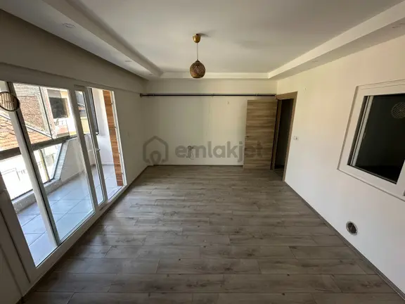 Nazilli Yeni Mahde 2+1 Doğalgazlı Kiralık Daire 1
