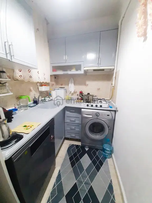 Kocamustafapaşa İlkmektep Sokakta Satılık Daire 2