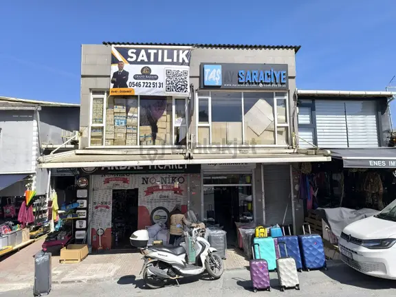 İstanbul Fatih Mercanda Satılık Cadde Cepheli 3 Dükkan 1