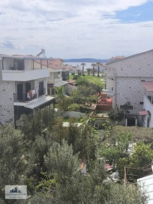 Aliağa Yenişakran Da Denize 200 Metre Satılık Müstakil Tripleks 1