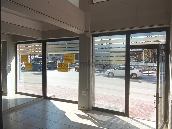 Sahibinden Burdur'un Kalbinde Öğretmenevi Karşısı Kiralık Asma Katlı Dükkan 1