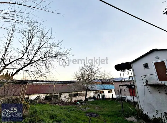 Kartepe Eşmede Göl Mnz. Satılık 700 M2 Kapalı Alan,ev Ve Arazi 2