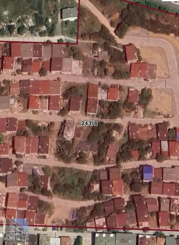 Satılık 180 Metre Sakura Evleri Bölgesinde Satılık Arsa 2