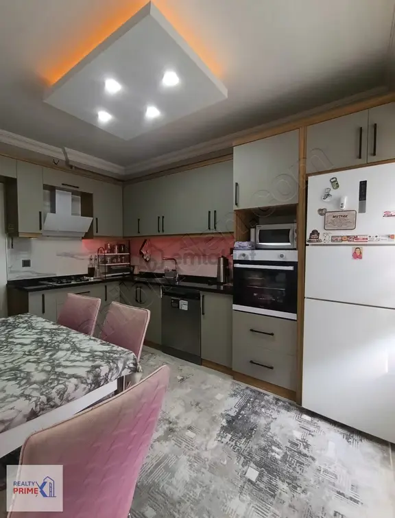 Döşemealtı Tokilerde 165 M2 3+1 Full Extralı Muhteşem Bir Daire 1