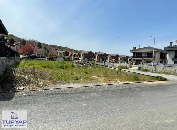 Turyap Güvencesiyle Satılık Şile İmrendere Mah Köşe 571 M2 Arsa. 1