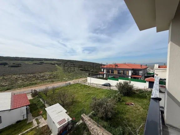 Seyrek Villakent'te Müstakil Havuzlu 3+2 Tripleks Villa 2