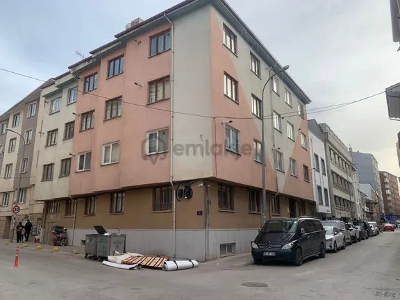 Balkan Cd. Üstünde Köşebaşı Daire 1