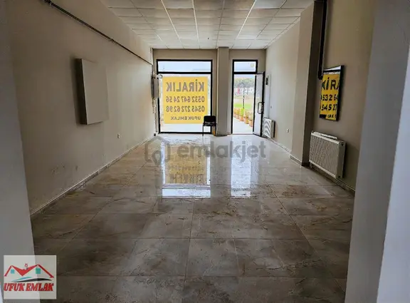 Prestejli Konumda, Restoran Uyumlu, Lüks Ticari Kiralık Dükkan 2