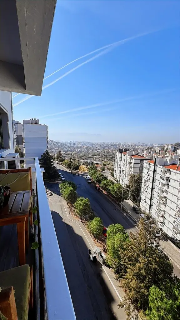 Çiğli Yaka Kent'te 3+1 Deniz Ve Doğa Manzaralı Satılık Daire 1