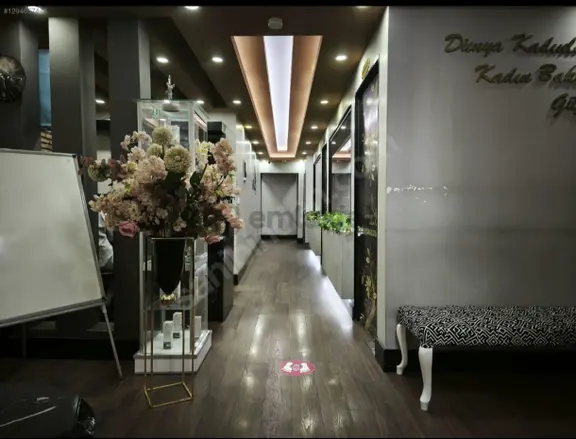 Acar Emlaktan Çarşı Merkezde Devren Kiralık Güzellik Merkezi 2