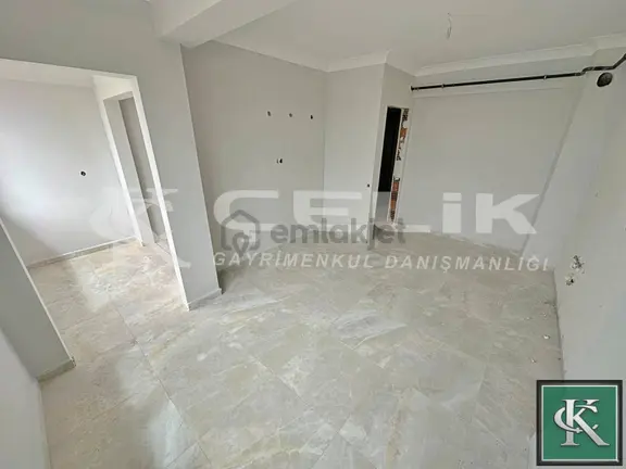 Çelik Emlaktan 600 Evler Mah Ön Cephe Sıfır 3+1 Satılık Daire 2