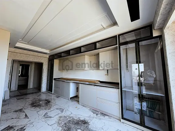 Mhr Grouptan Seyrantepe Satılık Sıfır 5 Odalı Arakat Daire 2